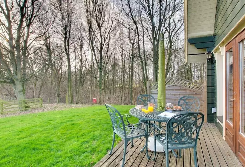Apple Tree Lodge