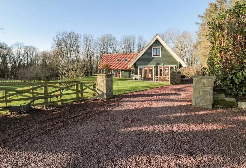 Apple Tree Lodge
