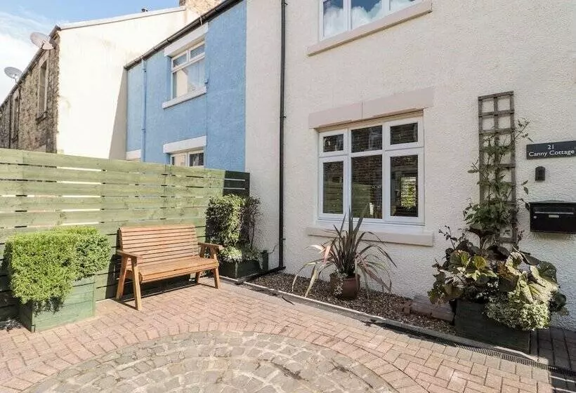 Canny Cottage