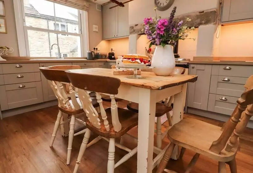 Dales Cottage