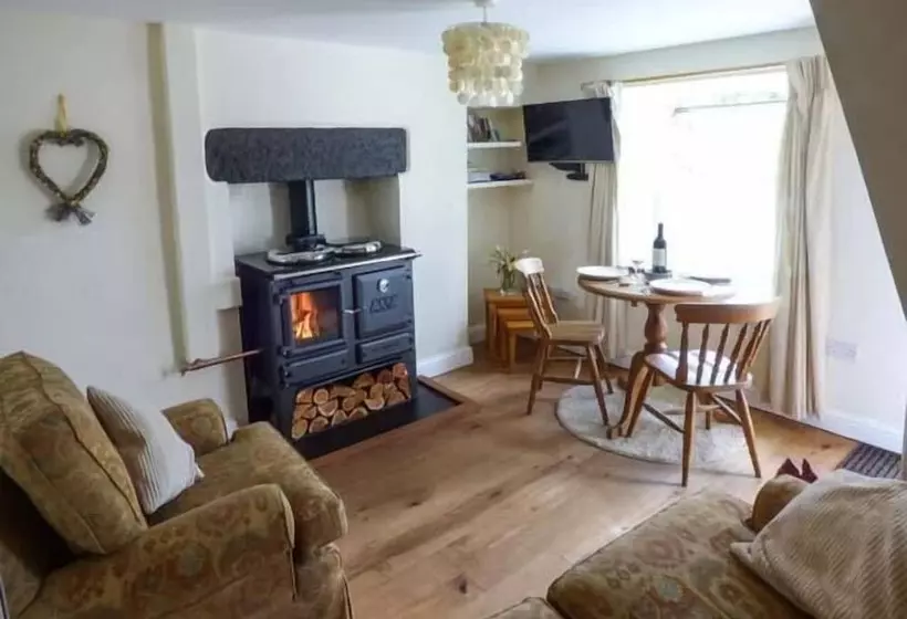 Fells Cottage