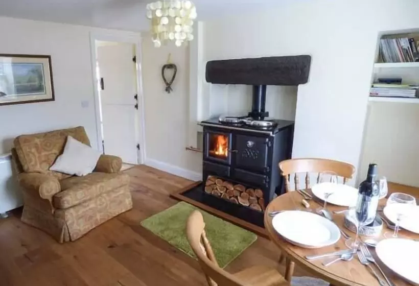 Fells Cottage