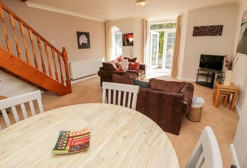 No 1 Railway Cottages