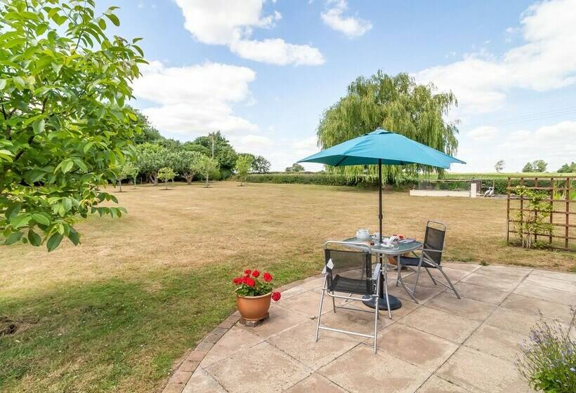 Norbank Garden Studio