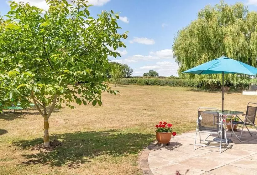 Norbank Garden Studio