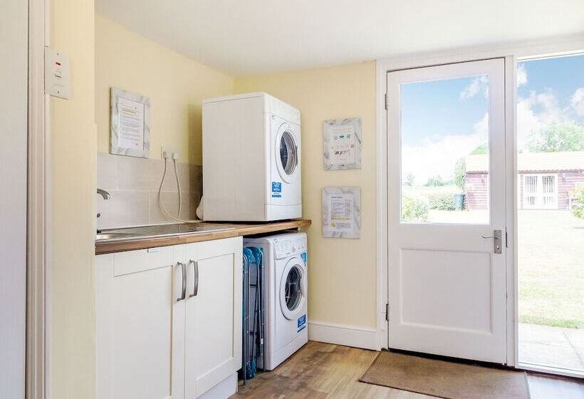 Norbank Garden Studio