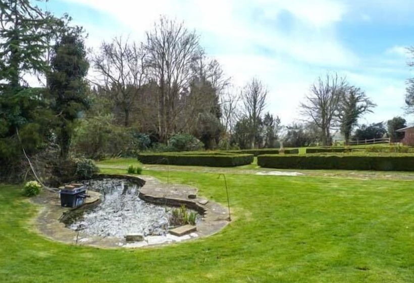 Standard Hill Cottage