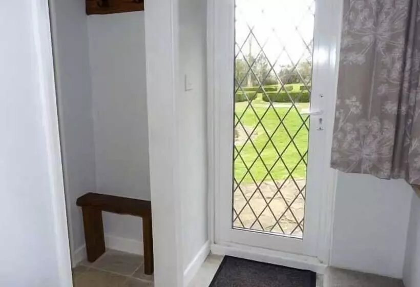 Standard Hill Cottage