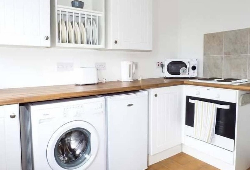 Standard Hill Cottage