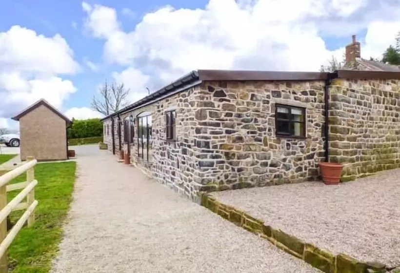 Upper Greenhills Farm