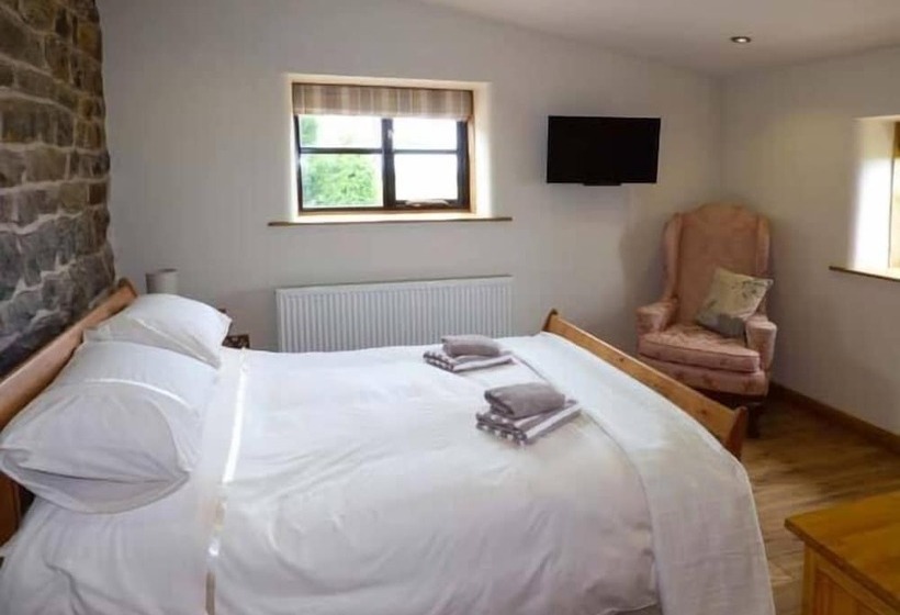 Upper Greenhills Farm