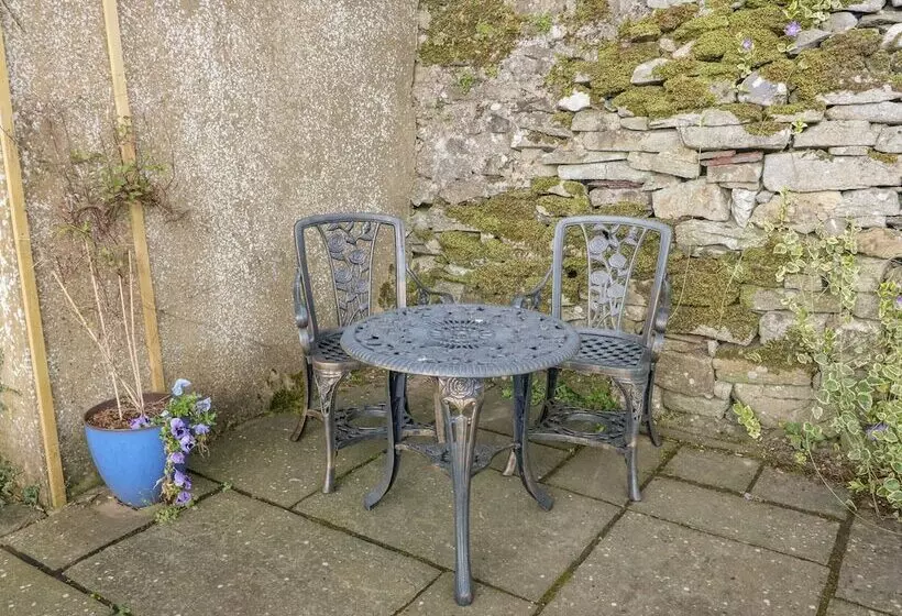 Watershed Cottage