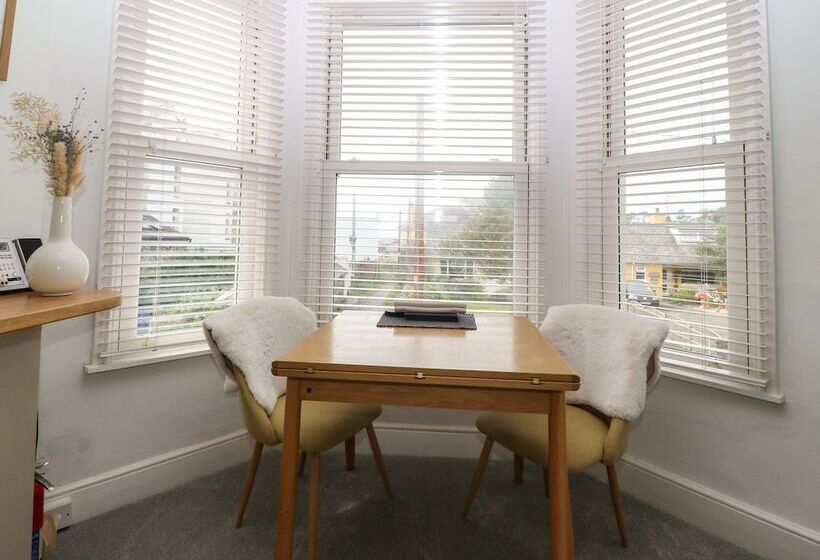 Y Castell Apartment 2