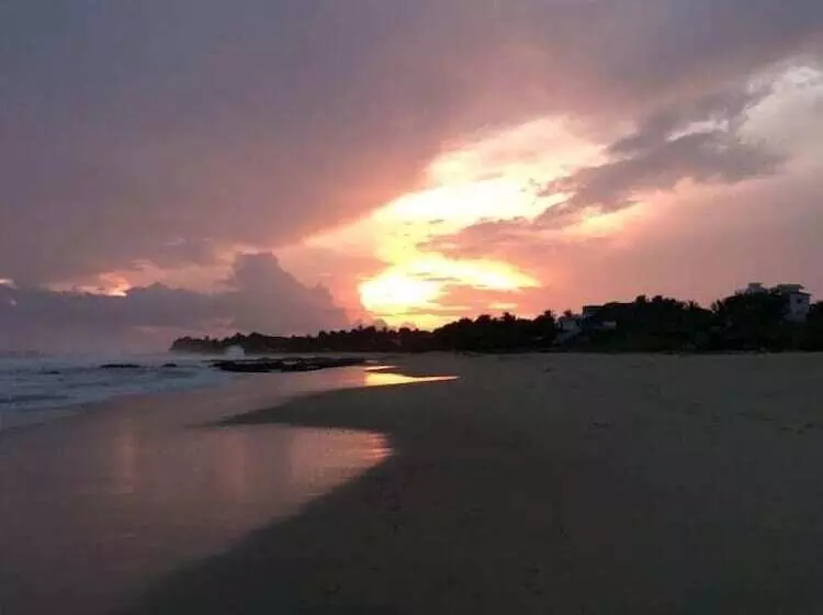 Aamiaismajoitus (B&B) Casa Del Mar