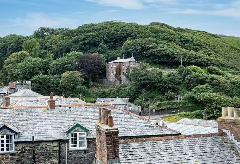 Cobble Cottage