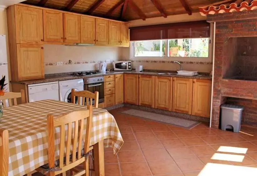 Dinis Country Cottage By Our Madeira