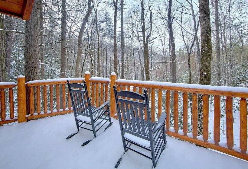 Foolin Around Apartment 1