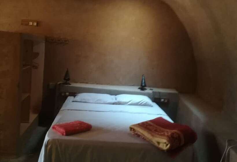 Hotel Desertbrise Camp