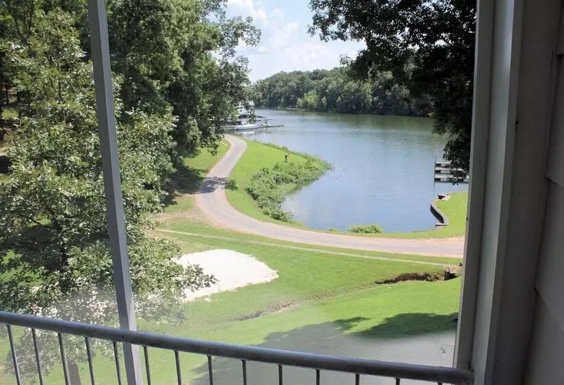 ホテル Lynnhurst Family Resort