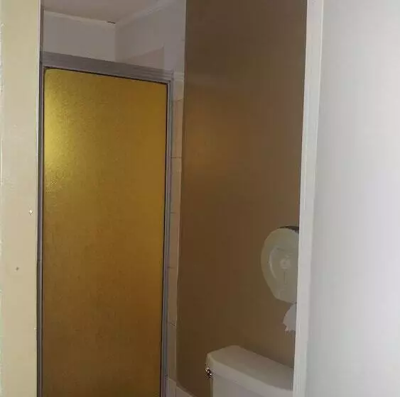 هتل Nataro Inn