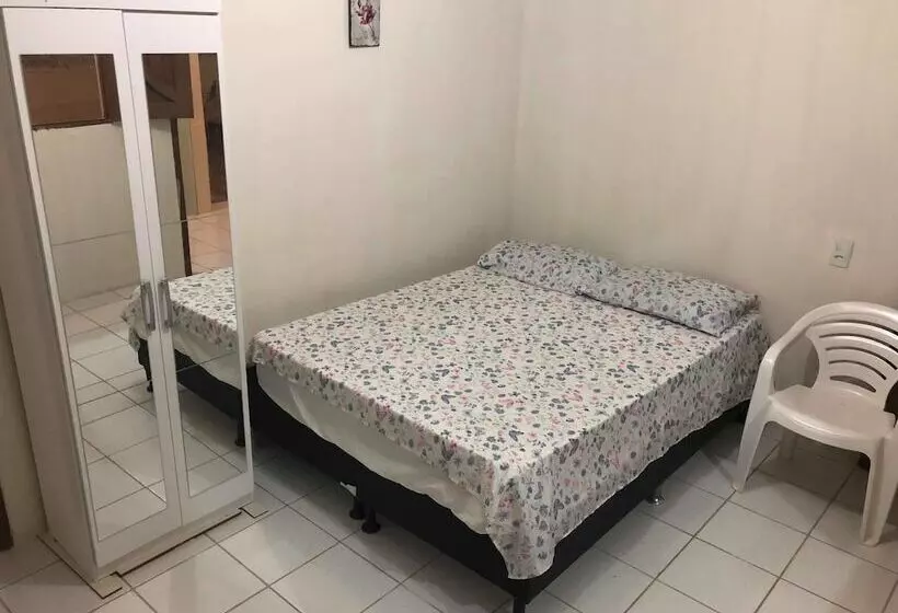 ホテル Pousada Amarelinha
