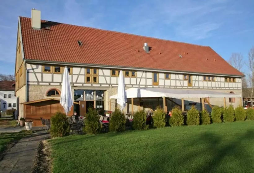 Hotelli & Restaurant Taubennest