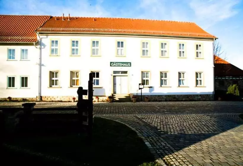 Hotelli & Restaurant Taubennest