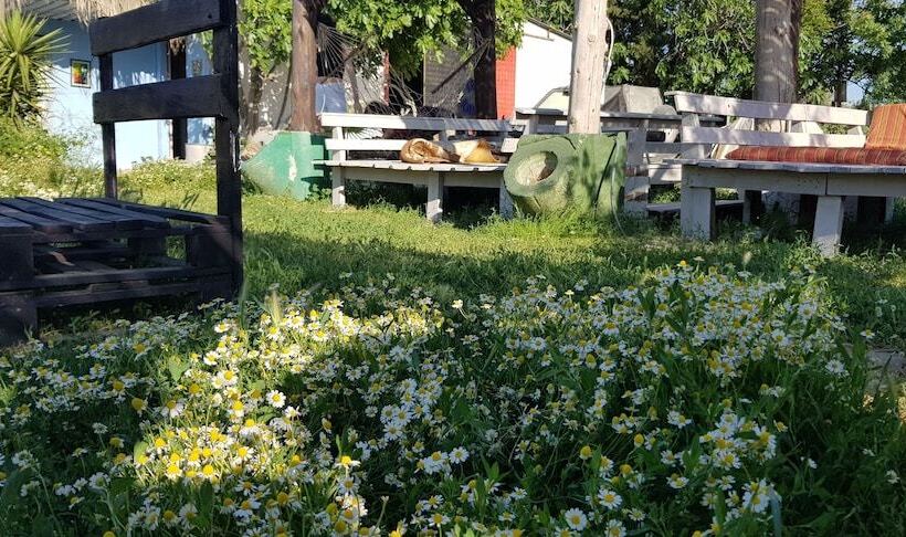 Hotelli Teos Sanat Kampi