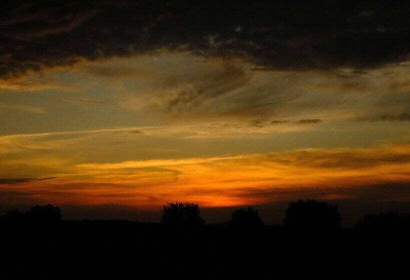 Hotelli Teos Sanat Kampi