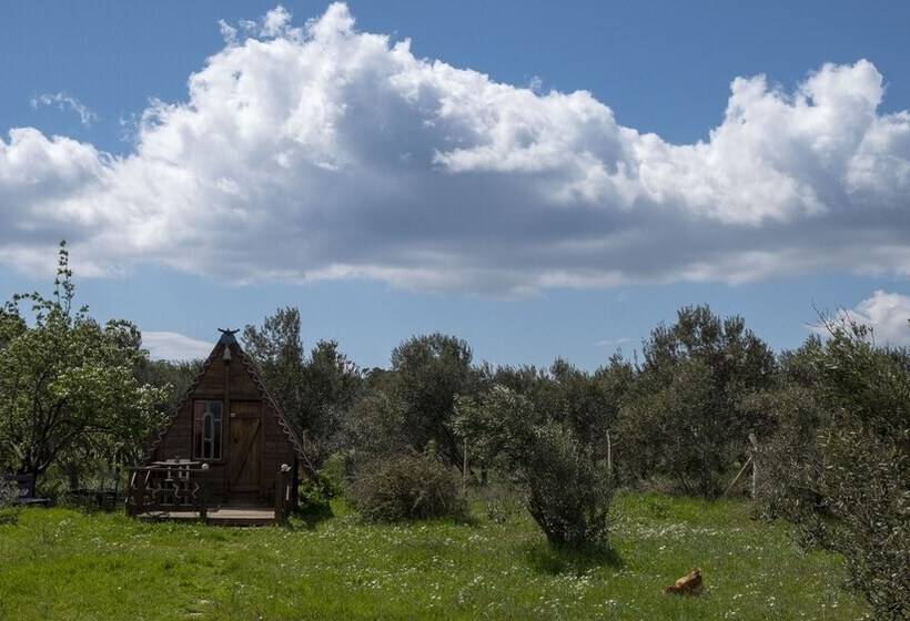 Hotelli Teos Sanat Kampi