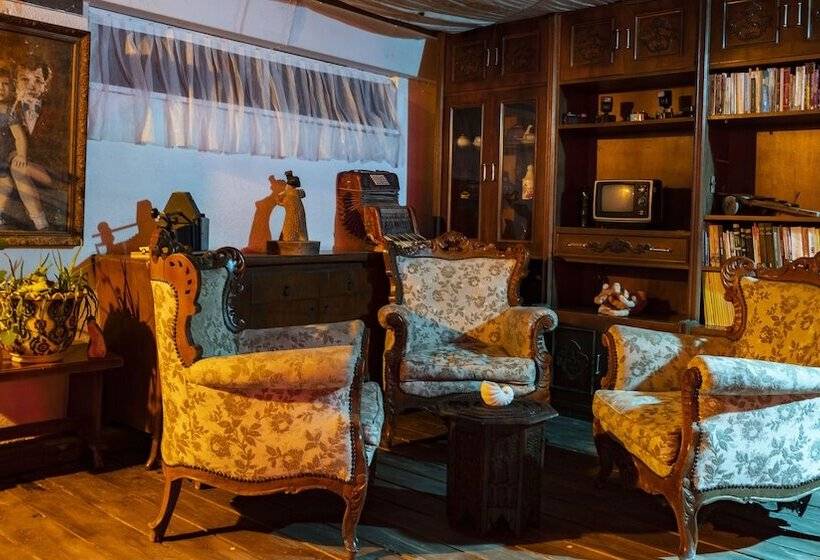 Hotelli Teos Sanat Kampi