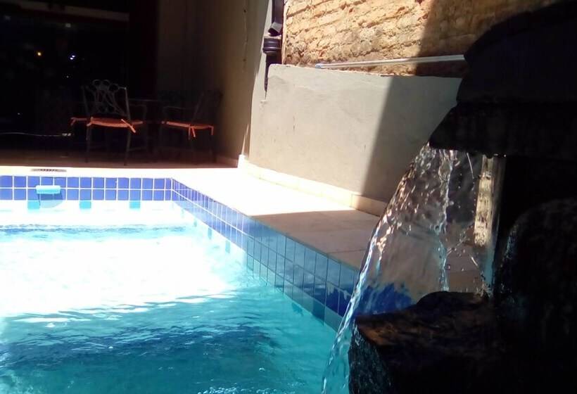 פנסיון Casa Mameluco