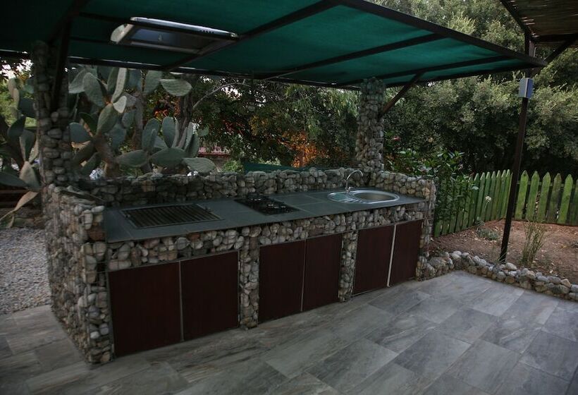 פנסיון Cici's Pansion