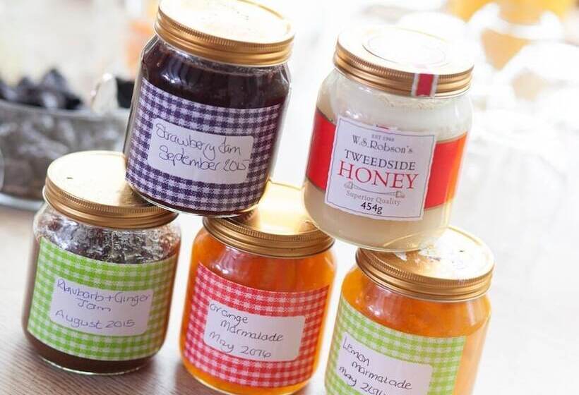 פנסיון The Coach House