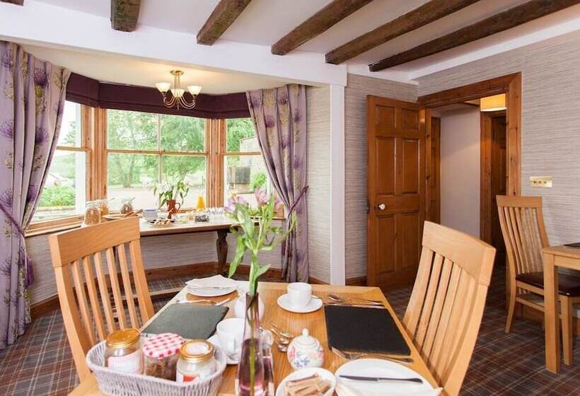 פנסיון The Coach House