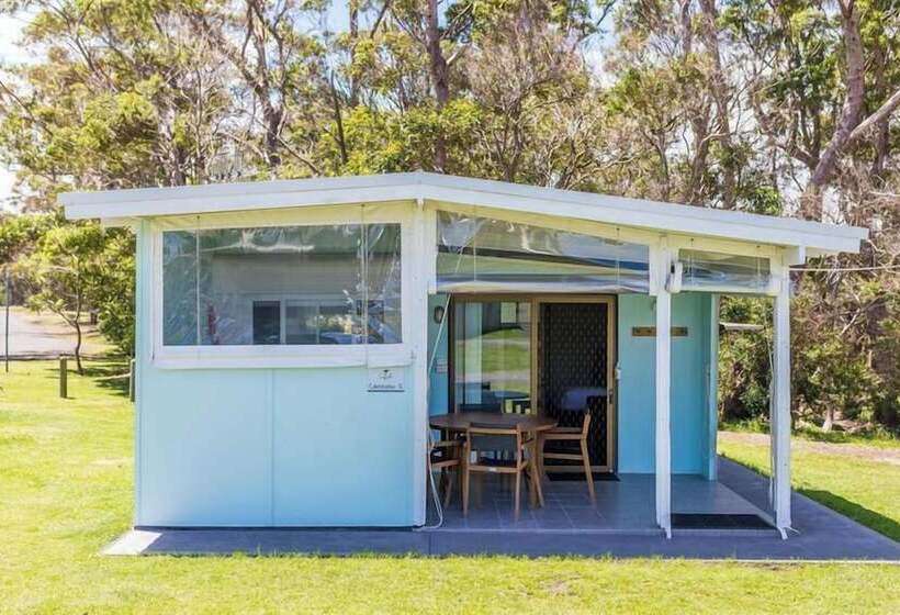 Surfside Cudmirrah Beach