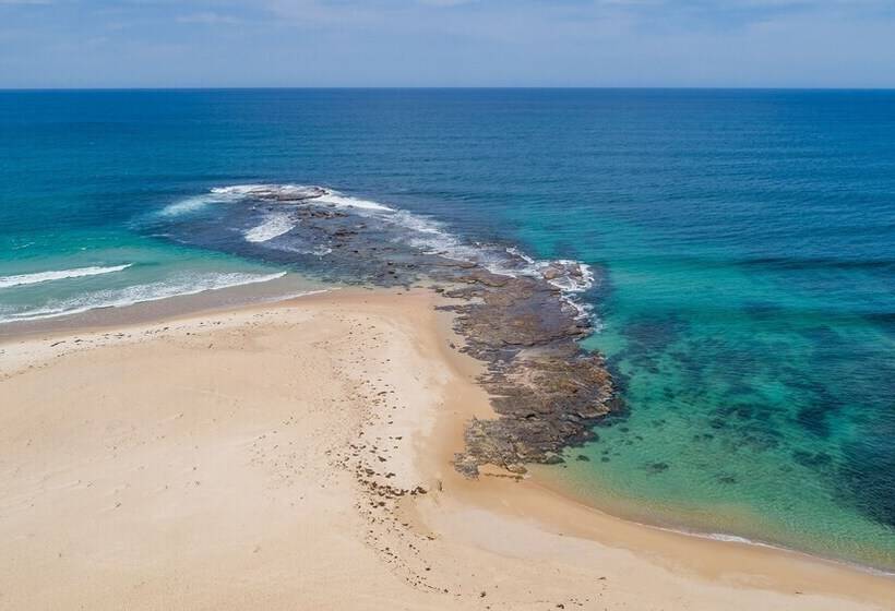 Surfside Cudmirrah Beach