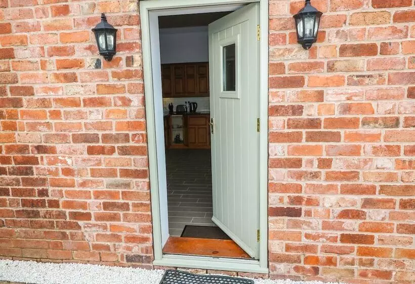 Barnfields Holiday Cottage