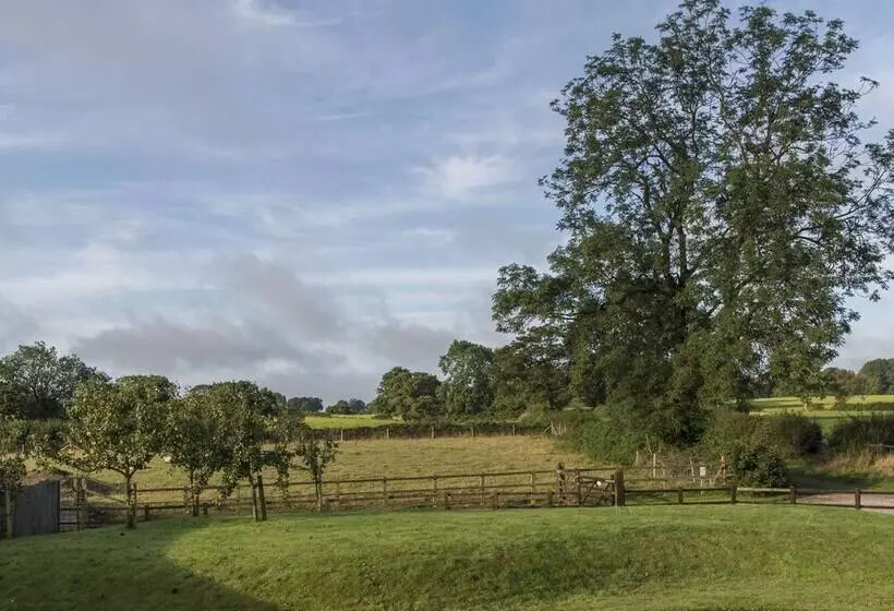 Barnfields Holiday Cottage