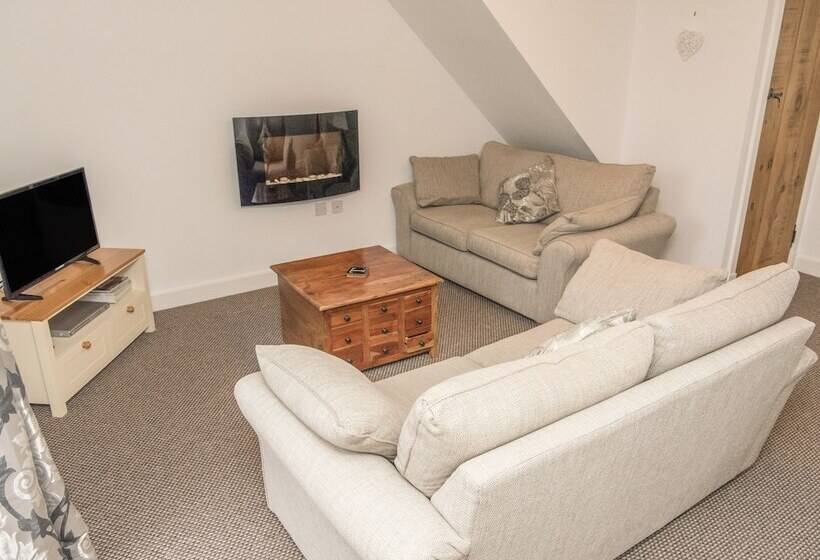 Barnfields Holiday Cottage