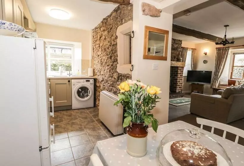 Dairy Cottage