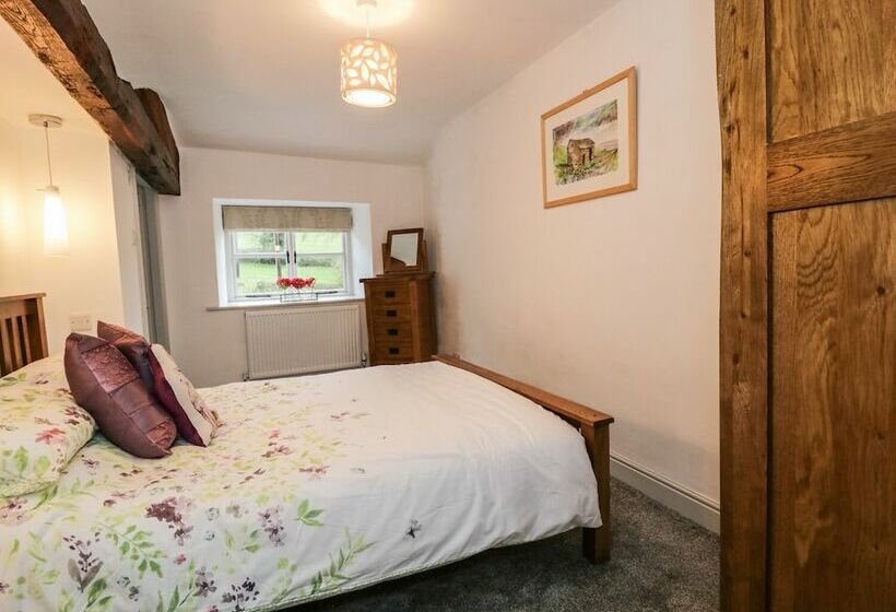 Green Smithy Cottage