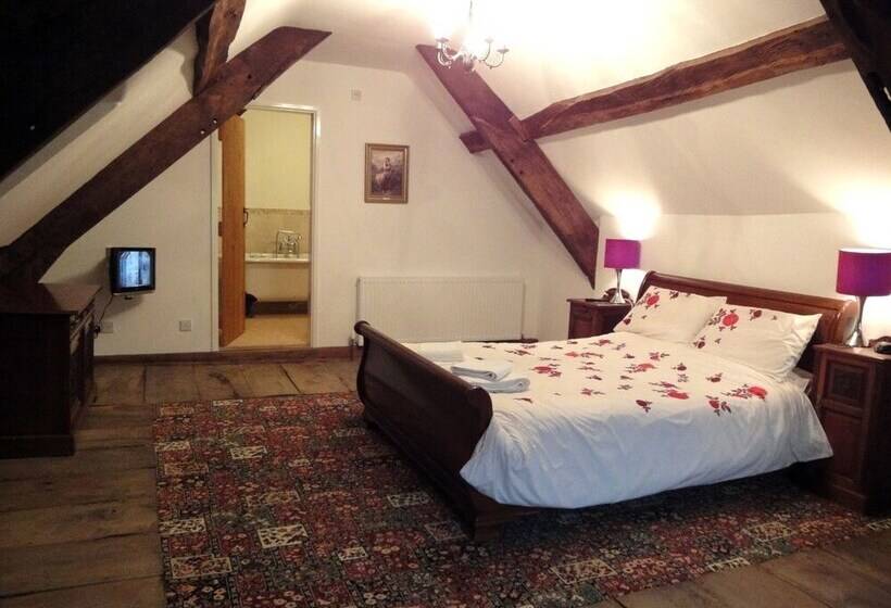 Hornshayne Farmhouse