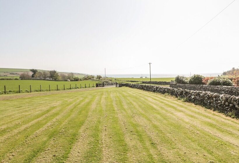 Longforth Farm Cottage