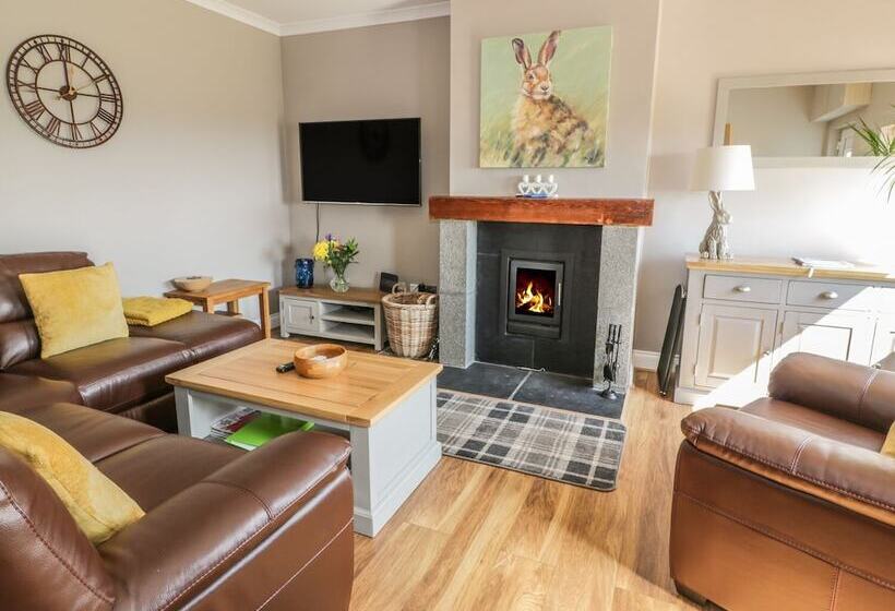 Longforth Farm Cottage