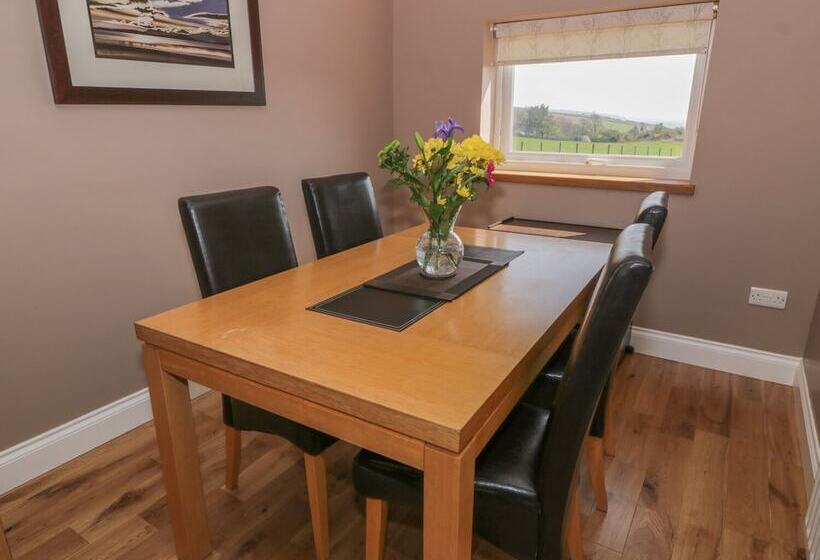 Longforth Farm Cottage