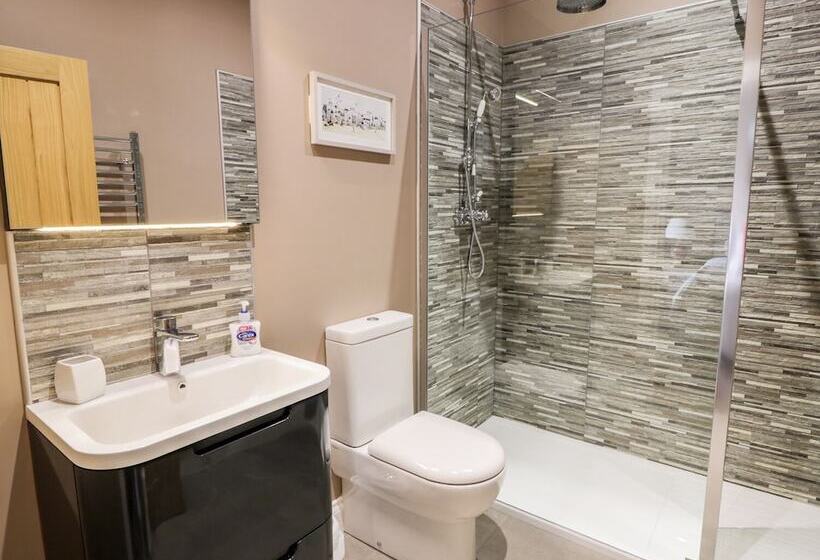 Longforth Farm Cottage