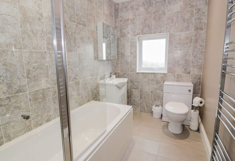 Longforth Farm Cottage