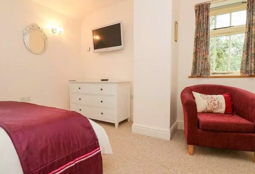 Plum Cottage