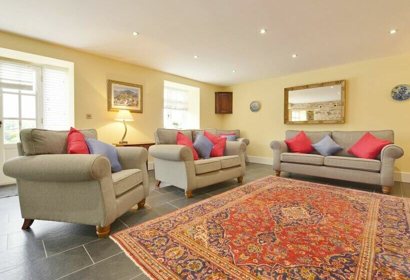 The Cider Barn At Home Farm